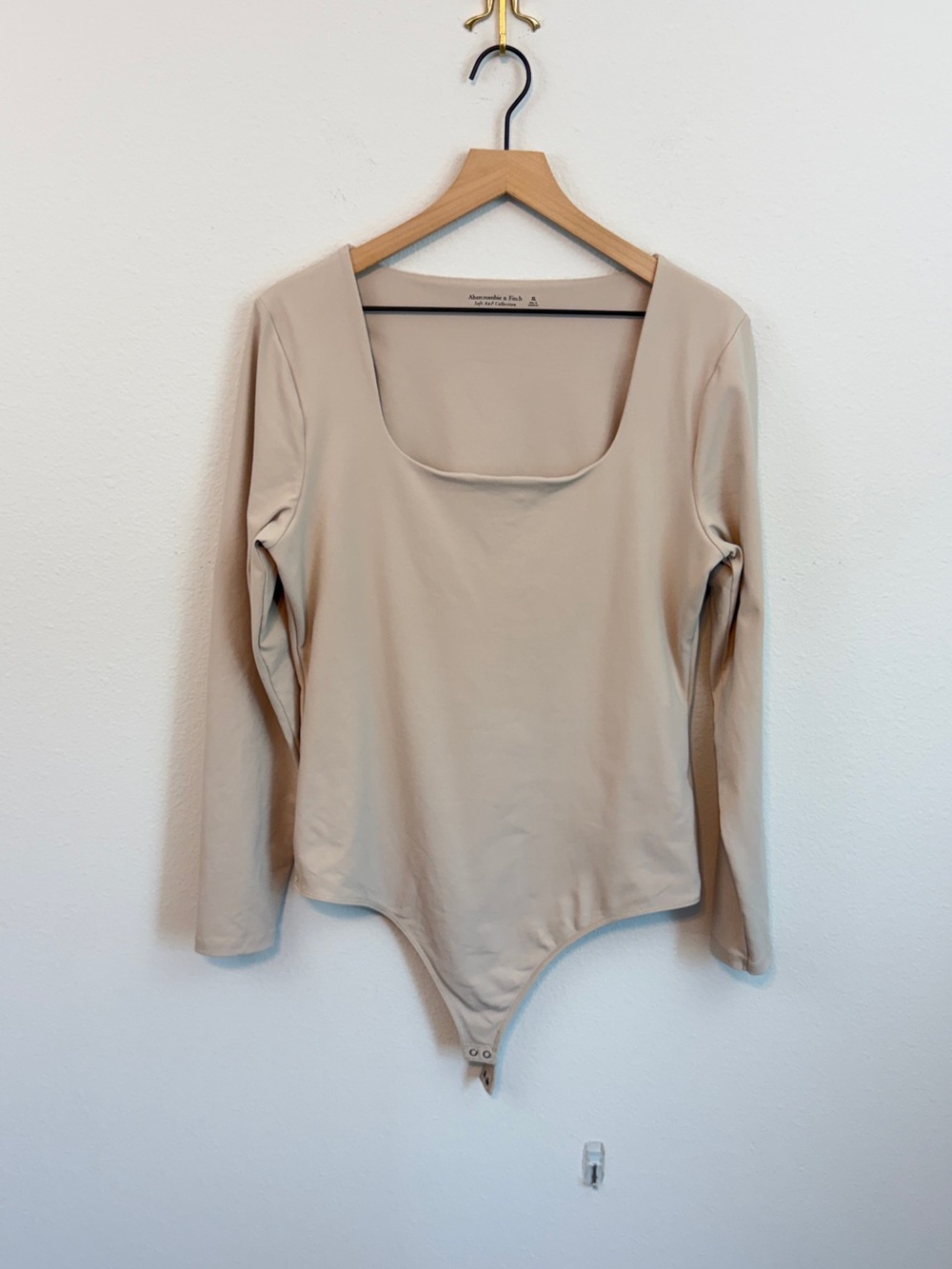 Abercrombie & Fitch Beige Long-Sleeve Square Neck Bodysuit